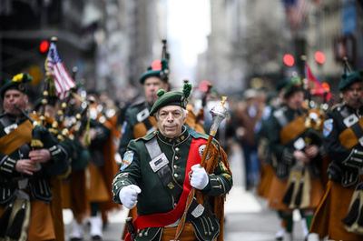 米NY市、聖パトリック・デーのパレード「延期」 史上初