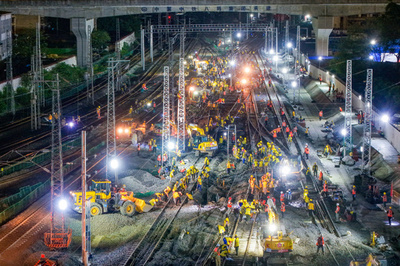 【三里河中国経済観察】成渝間50分、高速鉄道が世界最速へ