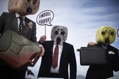 南極での石油探査を禁止に 環境活動家がデモ 南ア