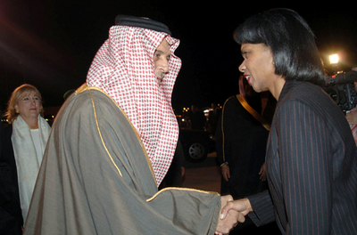 中東歴訪中のライス米国務長官、サウジアラビア入り - サウジアラビア