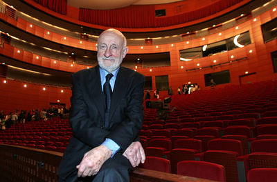 イタリア著名建築家、新型コロナで死亡 92歳