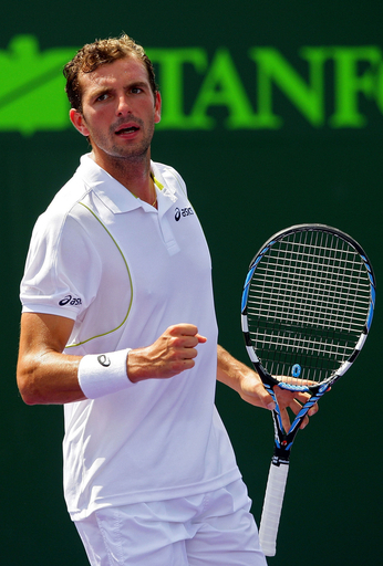 ベネトー シュットラーに競り勝ち2回戦進出