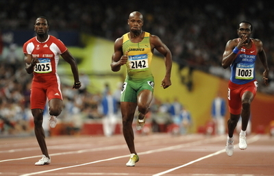パウエル 男子100メートル準決勝2位で決勝へ