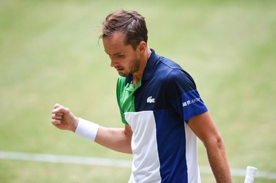 メドベ敗退で芝シーズン終了 チチパス4強 マヨルカ選手権