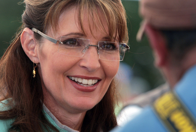 ペイリン氏の回顧録、「パロディー版」も同日発売