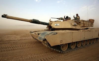 米製エイブラムス戦車、親イラン民兵組織がIS戦で使用 米国防総省