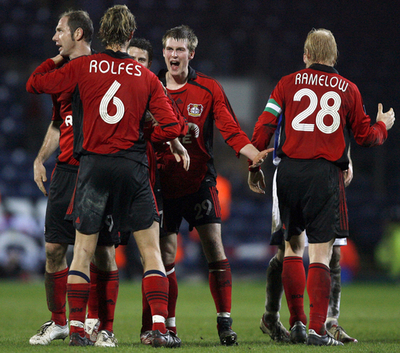 ＜サッカー UEFA杯＞レバークーゼン 2戦合計3-2で決勝トーナメント2回戦へ - 英国