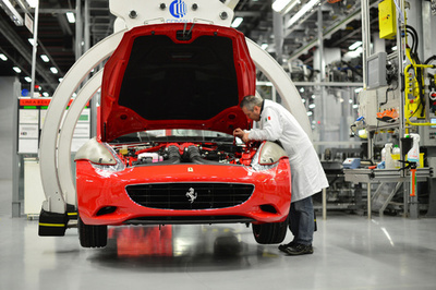 フェラーリができるまで、マラネロ工場内部を公開