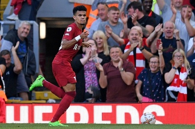 リバプールが9発で今季初白星 マンCはハーランドがハット