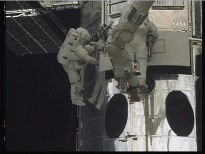 ハッブル宇宙望遠鏡、新型カメラへの交換に成功