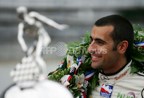 07インディカー第5戦 インディアナポリス500 フランキッティ レースから一夜明け祝勝会 写真8枚 ファッション ニュースならmode Press Powered By Afpbb News