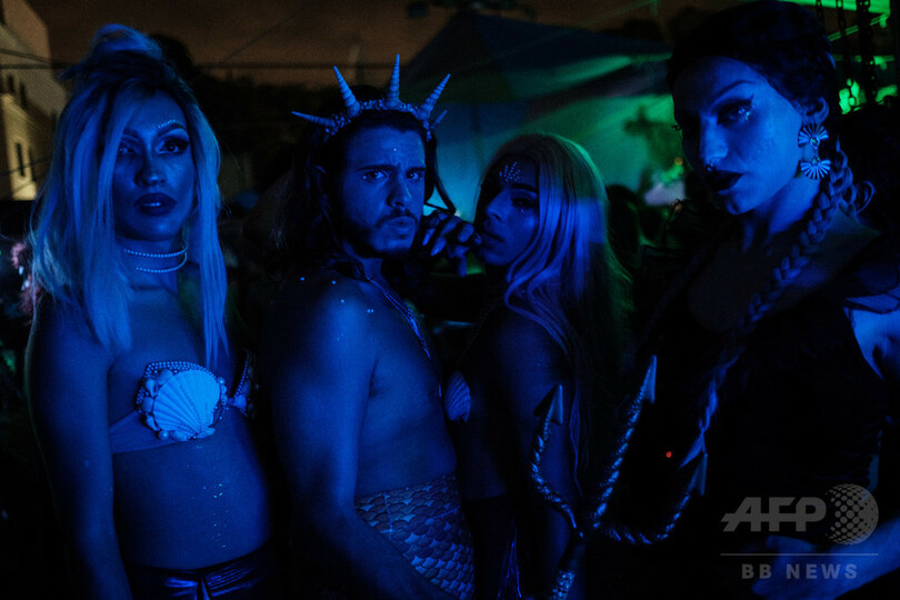 人と違っちゃいけない？ 海が好きすぎるイパネマの「人魚男」