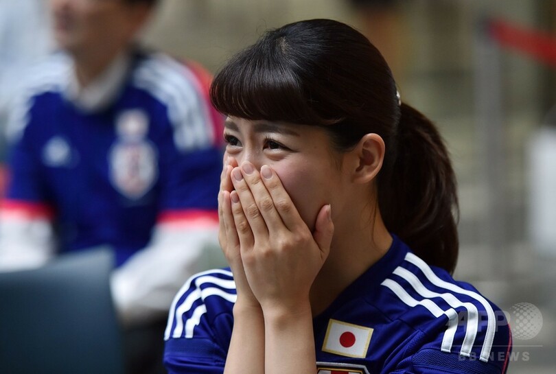 なでしこの勝利に喜ぶも バセットのogに涙する日本サポーター 写真9枚 国際ニュース Afpbb News