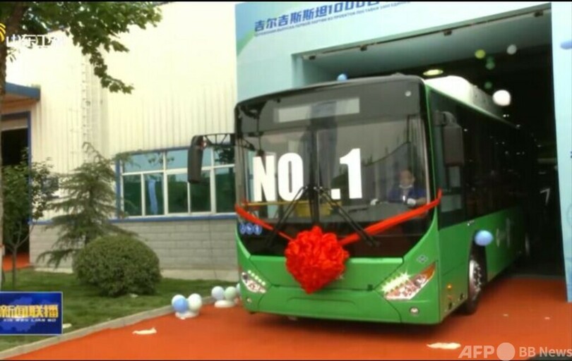 中国製バス1000台がキルギス輸出へ ラインオフ式典開催 山東省