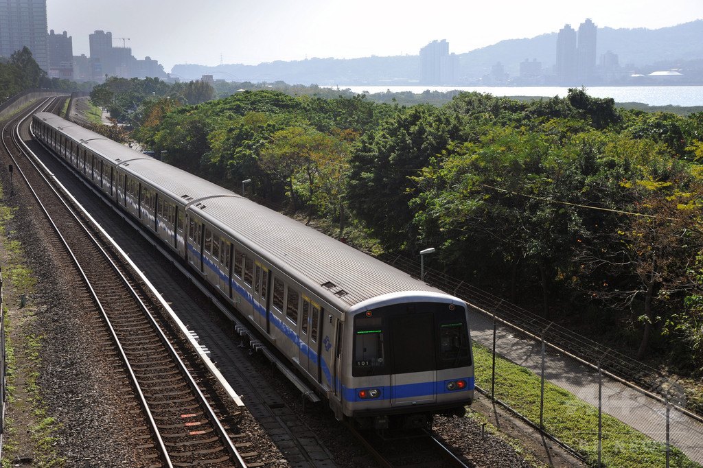 便宜見返りに性接待、台湾鉄道の元副局長ら14人に有罪判決 便宜見返りに性接待、台湾鉄道の元副局長ら14人に有罪判決