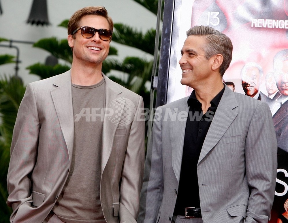 ミャンマー災害支援全面広告 ジョージ クルーニー ブラッド ピットが参加 写真3枚 国際ニュース Afpbb News