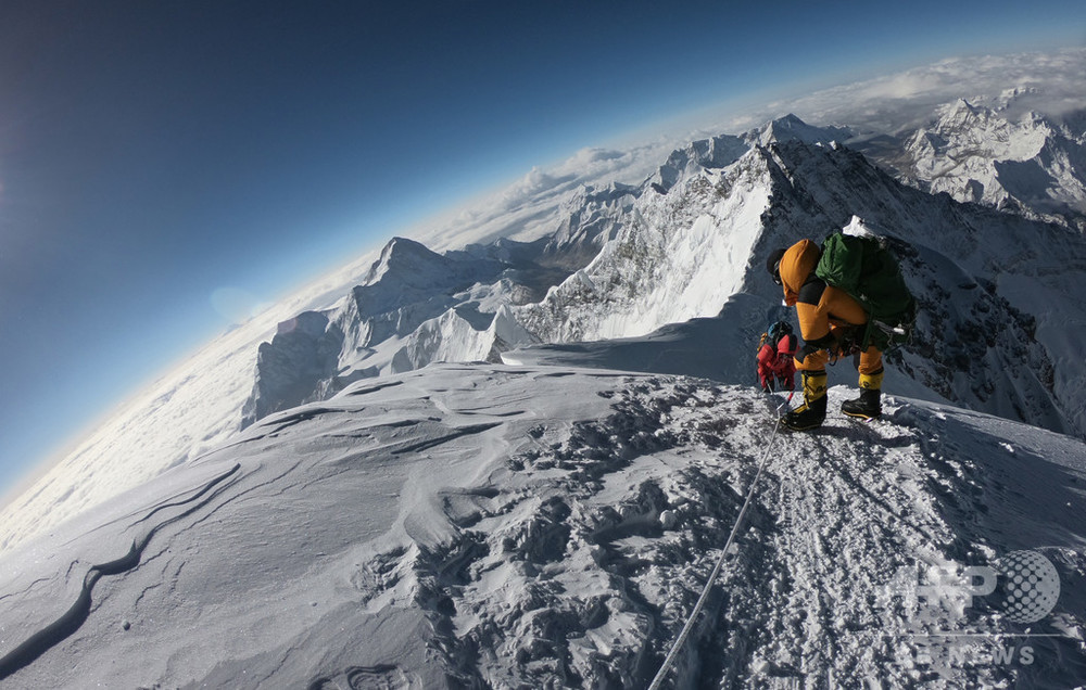 エベレストで新たに登山者2人死亡 今シーズンの死者10人に 写真1枚 国際ニュース Afpbb News