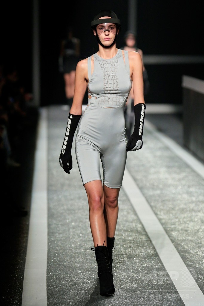 Alexander Wang × H＆M、ニューヨークで発売記念イベント開催