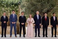 先進7か国（G7）首脳会議（サミット）が開幕するイタリア南部プーリア州のリゾート、ボルゴエニャツィアに集まった各国首脳（2024年6月13日撮影）。(c)Ludovic MARIN / AFP 
