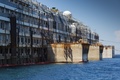 イタリア中部ジリオ（Giglio）島沖で浮上作業中の豪華客船コスタ・コンコルディア（Costa Concordia）号のカジノ部分（2014年7月18日撮影）。(c)AFP/Costa Crociere Press Office
