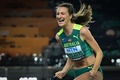 第19回世界陸上ブダペスト大会、女子走り高跳び決勝。試技を成功させて喜ぶオーストラリアのニコラ・オリスラガース（2023年8月27日撮影）。(c)Ben Stansall / AFP
