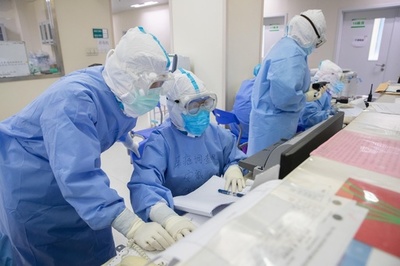 安徽省の医療支援チーム、重症者入院エリアへ「転戦」 中国・武漢