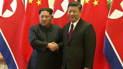 金正恩氏が訪中、習氏と首脳会談 「非核化に尽力」