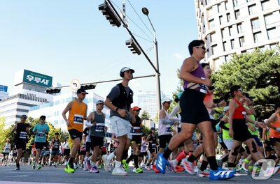 韓国に秋のランニング熱…紅葉の湖畔から広安大橋まで大会続々