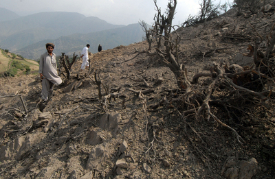 米軍が証拠映像示しパキスタンに反論、アフガン国境近くの「誤爆疑惑」