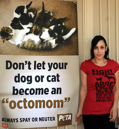 米8つ子ママがPETAとタイアップ？ペットの避妊アピール