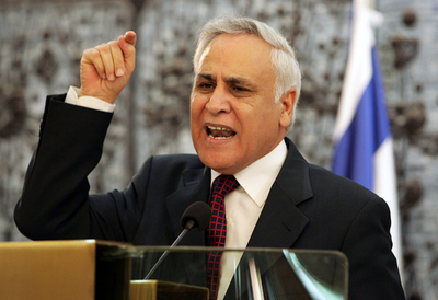 国会、カツァブ大統領の弾劾手続きの協議開始 - イスラエル