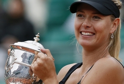 シャラポワが五輪ロシア代表団の旗手に