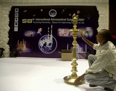 第58回国際宇宙会議、インドで開催