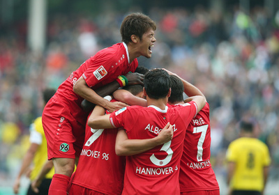 酒井宏、降格圏ハノーバーは大敗を「警鐘」に