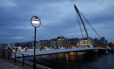 無人機が刑務所に墜落、薬物積載か アイルランド