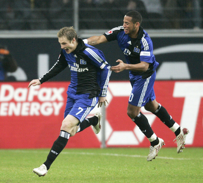 ハンブルガー ヤンセンの2得点でレバークーゼンを下し首位浮上