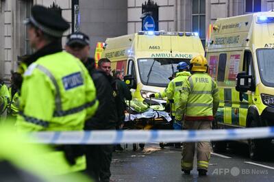 リバプール優勝パレードに車突入 容疑者の勾留期間を延長 