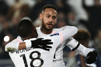 PSGがボルドーに競り勝つ、ネイマール2得点の活躍