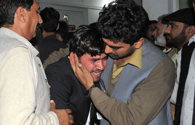 パキスタンで自爆攻撃、州政府高官を含む9人死亡