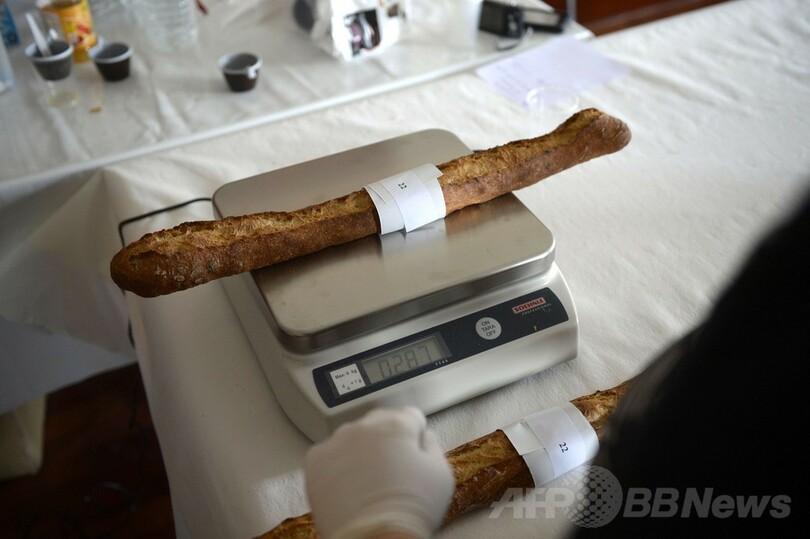 パリ一番のフランスパンは？今年もバゲットコンテスト