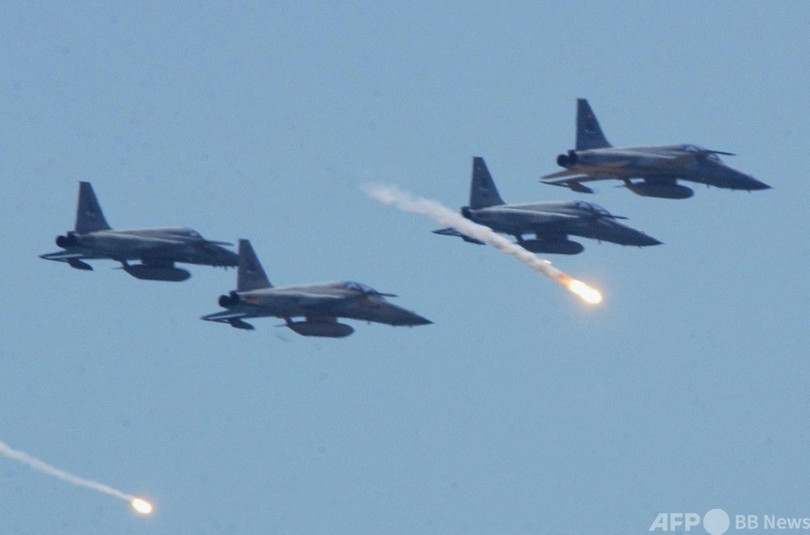 台湾戦闘機2機、空中衝突か 操縦士1人死亡、1人行方不明