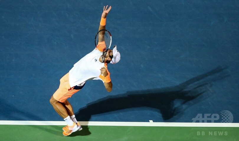 王者マレーが今季初優勝、ベルダスコを寄せ付けず ドバイ選手権