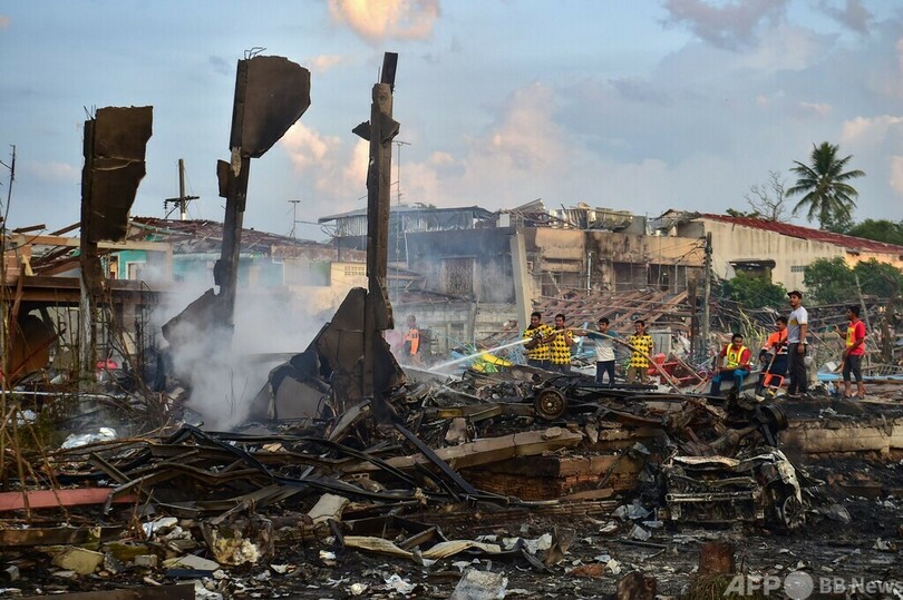 花火倉庫で爆発、9人死亡 タイ南部