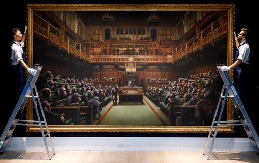 バンクシー作品で過去最高額 「猿の議会」絵画に13億円 写真7枚 国際