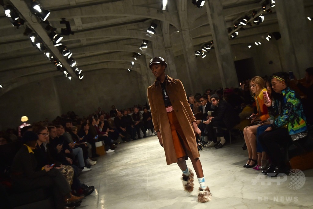 「プラダ」17/18年秋冬メンズ