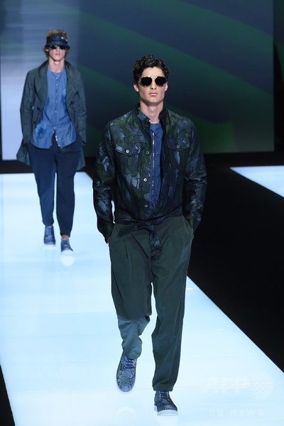 「エンポリオ アルマーニ」17年春夏メンズ