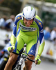 第64回ブエルタ・ア・エスパーニャ（%%64th Vuelta a Espana%%）第20ステージ（トレド、27.8キロメートル個人タイムトライアル）。ガーミン・スリップストリーム（%%Garmin - Slipstream%%）のデーヴィット・ミラー（%%David Millar%%、英国）が、35分53秒でステージ優勝した。

　ケースデパーニュ（%%Caisse d’Epargne%%）のアレハンドロ・バルベルデ（%%Alejandro Valverde%%、スペイン）は、ミラーと36秒差の36分29秒を記録しステージを7位で終え、合計タイムを84時間10分32秒として総合首位を守った。写真は36分56秒でステージを18位で終えたリクイガス（%%Liquigas%%）のイヴァン・バッソ（%%Ivan Basso%%）。（2009年9月19日撮影）(c)AFP/JAIME REINA