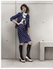 「マルニ アット H&amp;M（MARNI at H&amp;M）」ウィメンズコレクション。ジャケット1万1990円、スカート6490円、レザーシューズ1万1990円。(c)H&amp;M/Josh Olins