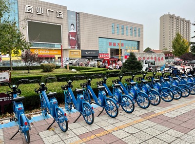 エコで快適な水素自転車でお出かけ 山西省臨汾市
