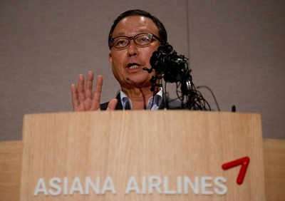 「パイロットは優秀」アシアナ航空社長が擁護